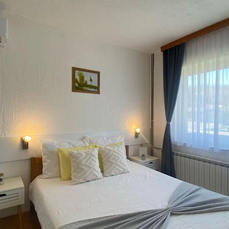 M&N Zafran Hotel Grabovac  Exterior photo